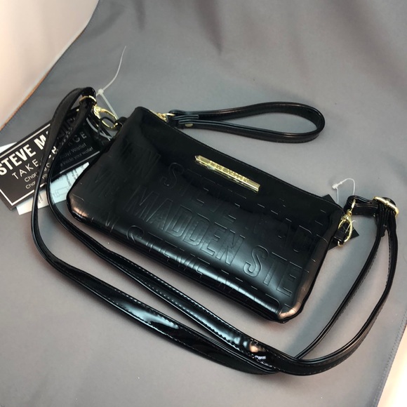 Steve Madden Charging Crossbody Bag BLACK PATENT - Picture 3 of 9